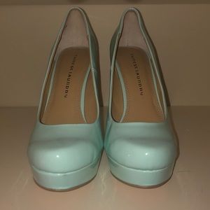 Chinese Laundry Tiffany blue pumps